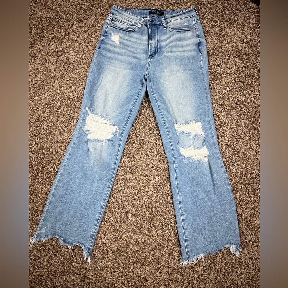 Judy Blue straight crop - size 9/29 - distressed, light wash